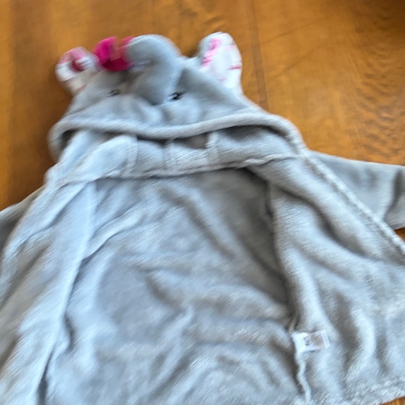 HB 0-9M Elephant Robe - Picture 5 of 5